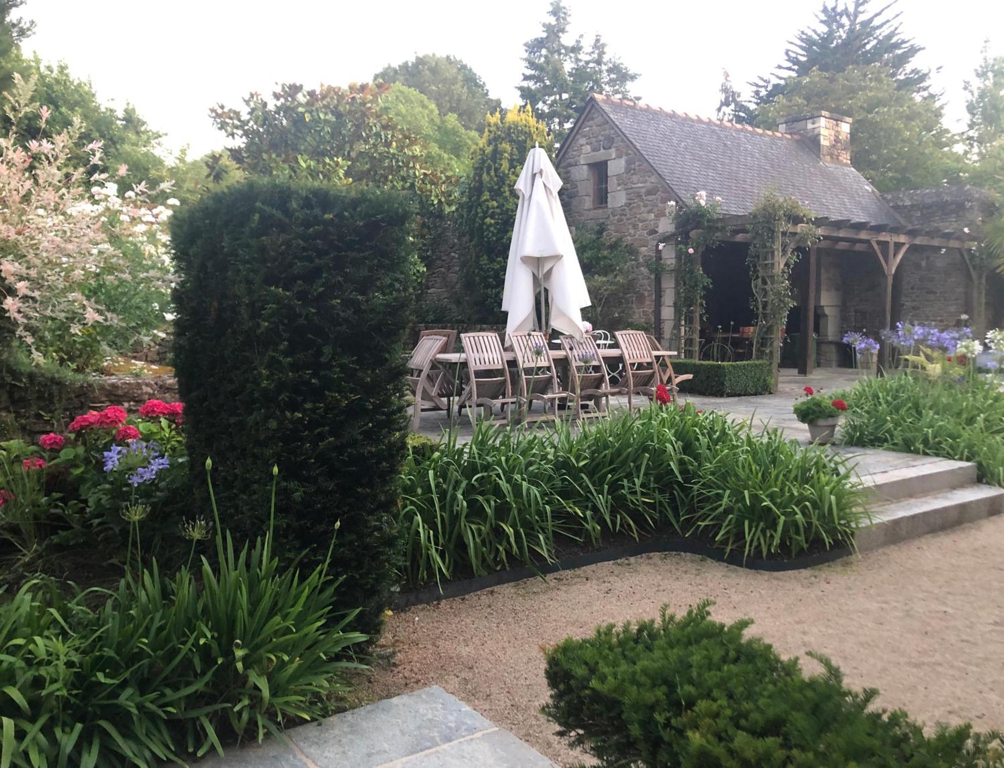 Manoir Des Bords De Rance Bed and Breakfast Plouër-sur-Rance Eksteriør billede